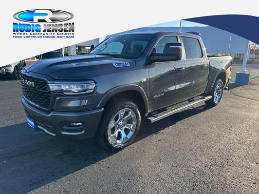 Granite Crystal Clearcoat Metallic 2026 RAM 1500 Big Horn/Lone Star