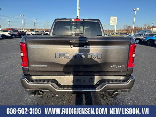 Granite Crystal Clearcoat Metallic 2026 RAM 1500 Big Horn/Lone Star
