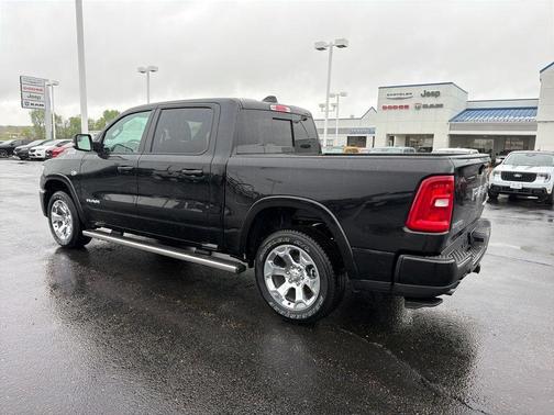 Diamond Black 2026 RAM 1500 Big Horn/Lone Star