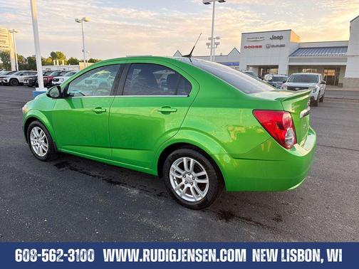 Dragon Green Metallic 2014 Chevrolet Sonic LT