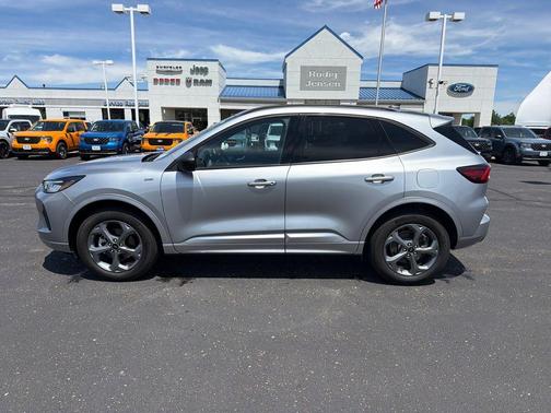 Silver Metallic 2024 Ford Escape ST-Line
