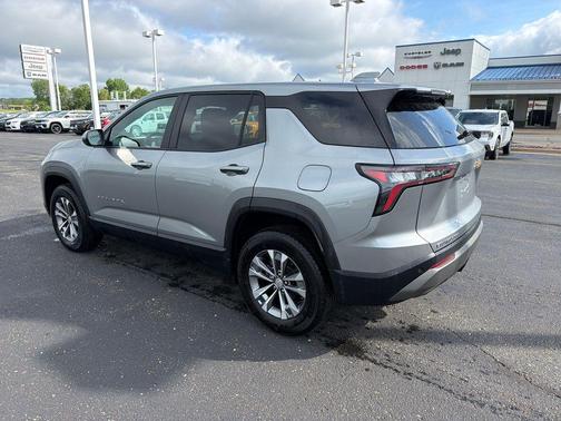 Sterling Gray Metallic 2026 Chevrolet Equinox LT