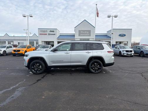 Silver Zynith 2026 Jeep Grand Cherokee L Limited