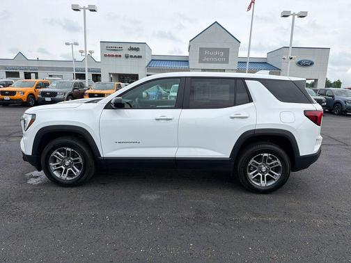 Summit White 2026 GMC Terrain Elevation