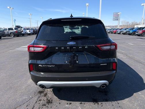 2025 Ford Escape Platinum