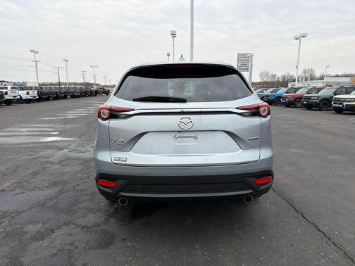 Sonic Silver Metallic 2023 Mazda CX-9 Touring