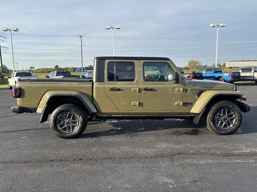 2025 Jeep Gladiator Sport
