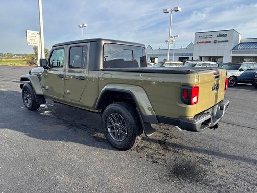 2025 Jeep Gladiator Sport