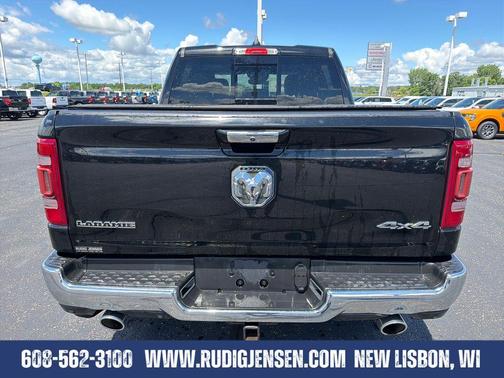 Diamond Black 2022 RAM 1500 Laramie