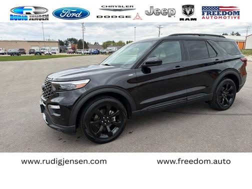 Black Metallic 2023 Ford Explorer ST-Line