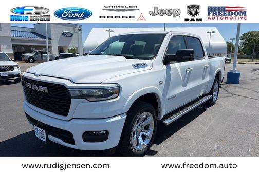 Bright White Clearcoat 2026 RAM 1500 Big Horn/Lone Star