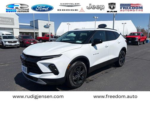 Summit White 2023 Chevrolet Blazer 2LT