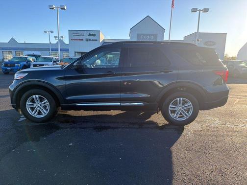 Blue Metallic 2024 Ford Explorer XLT