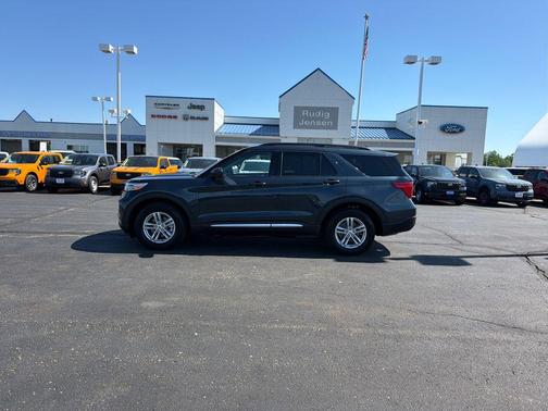 Blue Metallic 2024 Ford Explorer XLT