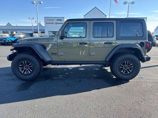 2025 Jeep Wrangler Sport