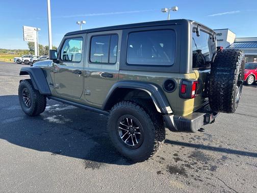 2025 Jeep Wrangler Sport