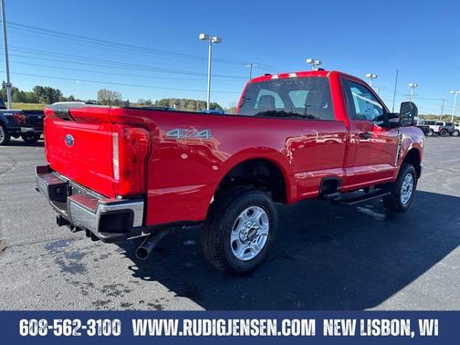 Race Red 2026 Ford F-250 XLT