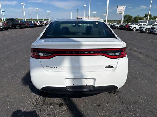 Bright White Clearcoat 2016 Dodge Dart SE