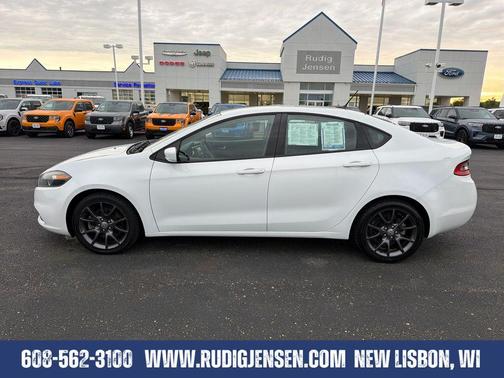 Bright White Clearcoat 2016 Dodge Dart SE