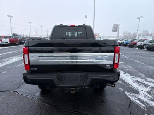 2022 Ford F-250 Platinum