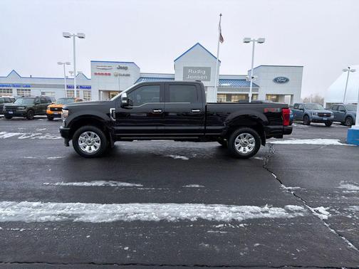 2022 Ford F-250 Platinum