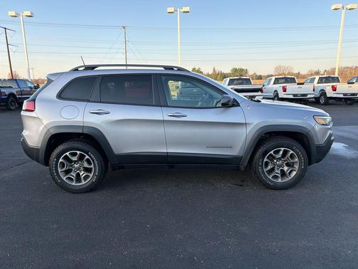 2020 Jeep Cherokee Trailhawk