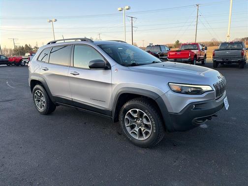 2020 Jeep Cherokee Trailhawk