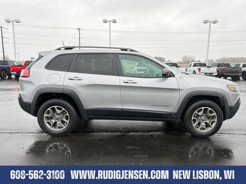 Billet Silver Metallic Clearcoat 2020 Jeep Cherokee Trailhawk