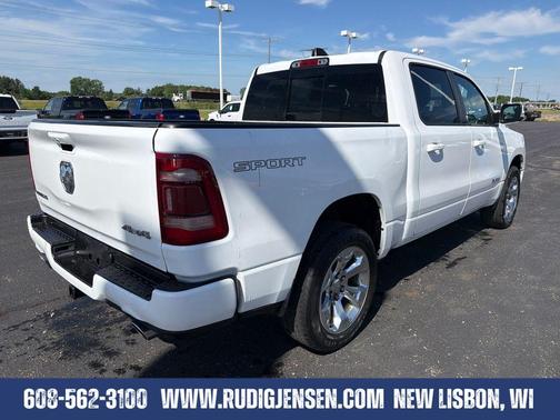 Bright White Clearcoat 2022 RAM 1500 Big Horn