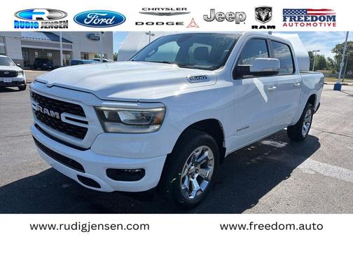 Bright White Clearcoat 2022 RAM 1500 Big Horn