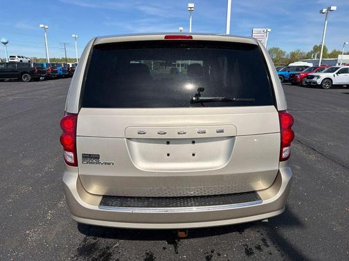 Cashmere Pearlcoat 2013 Dodge Grand Caravan SE