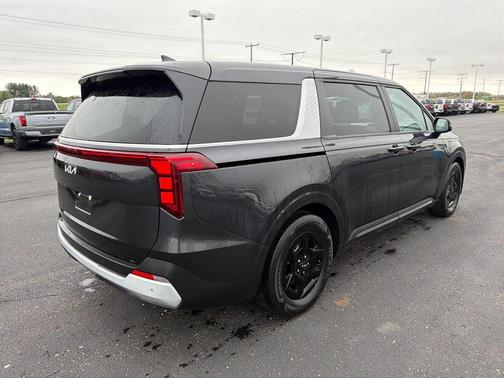 Metal 2025 Kia Carnival LXS