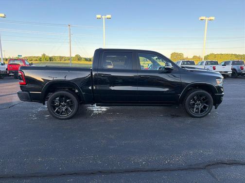 Diamond Black 2021 RAM 1500 Laramie