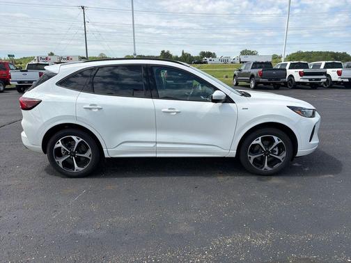 White Metallic 2025 Ford Escape ST-Line Elite