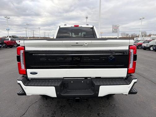 2026 Ford F-350 Platinum