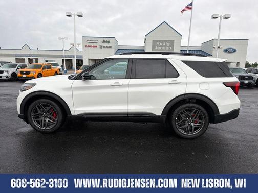 White Metallic 2026 Ford Explorer ST