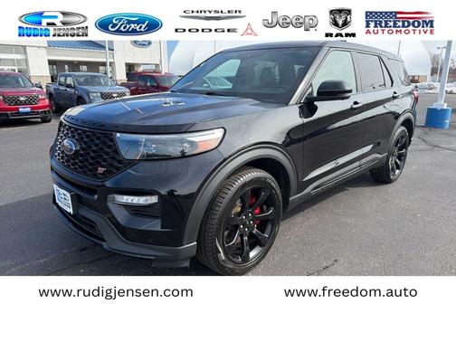 2022 Ford Explorer ST