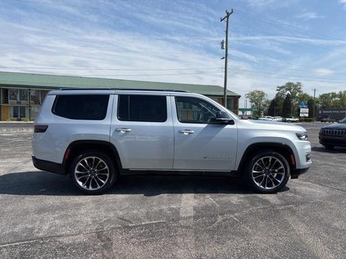 2024 Jeep Wagoneer Series III 4x4