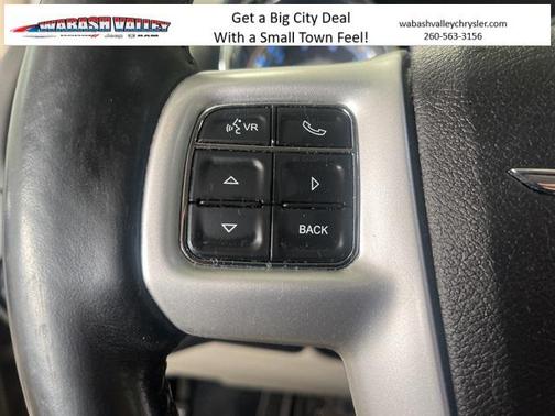 2015 Chrysler Town & Country Touring-L