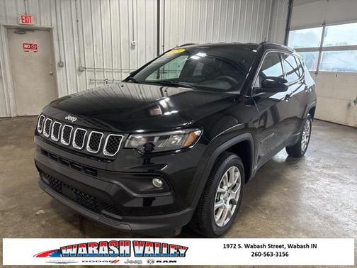 2023 Jeep Compass Latitude Lux