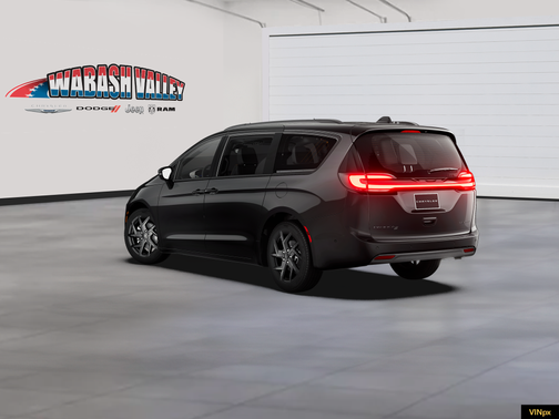 Diamond Black Crystal Pearl-Coat Exterior Paint 2027 Chrysler Pacifica Limited
