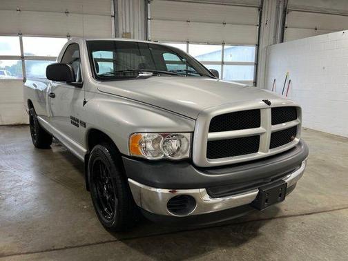 Bright Silver Metallic Clearcoat 2003 Dodge Ram 1500 SLT