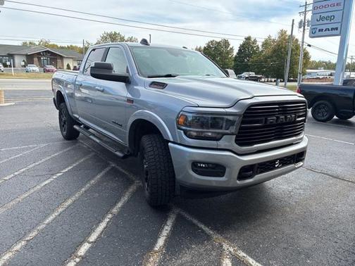 2019 RAM 2500 Laramie Crew Cab 4x4 6'4' Box