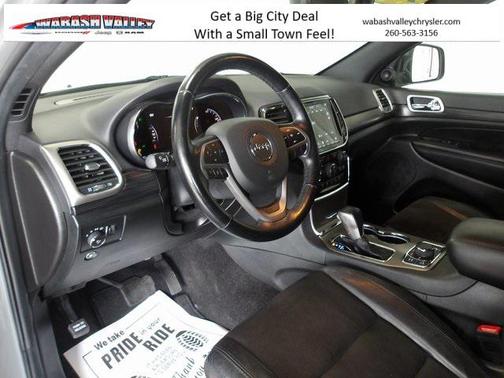 2022 Jeep Grand Cherokee Laredo