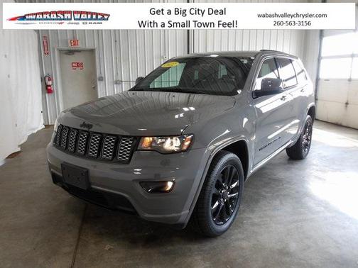 2022 Jeep Grand Cherokee Laredo
