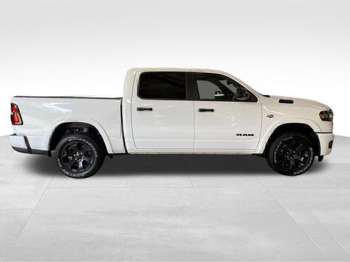 Bright White Clear-Coat Exterior Paint 2026 RAM 1500 Big Horn/Lone Star