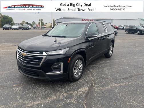 2022 Chevrolet Traverse LT Cloth