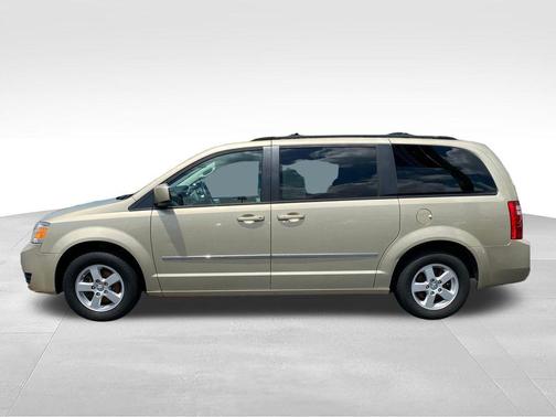 White Gold 2010 Dodge Grand Caravan SXT