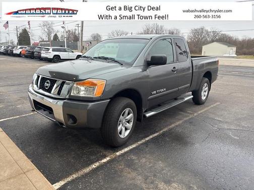 2011 Nissan Titan SV