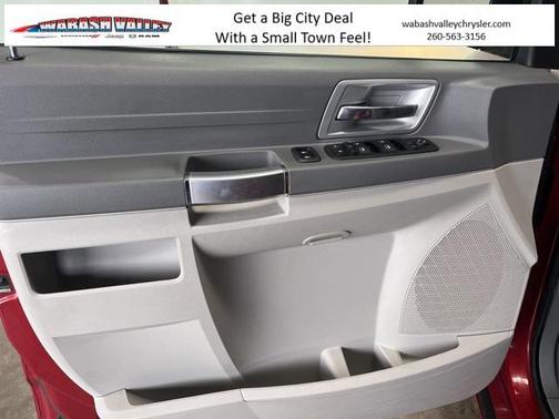 2008 Chrysler Town & Country Touring